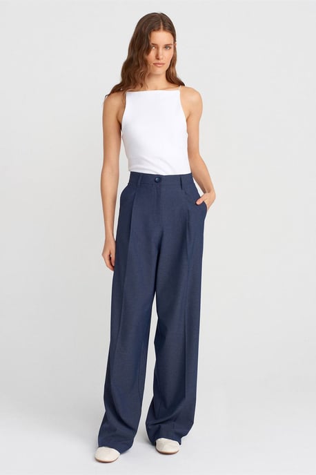 Slim-Fit Halterneck Jerseytop - Image 4