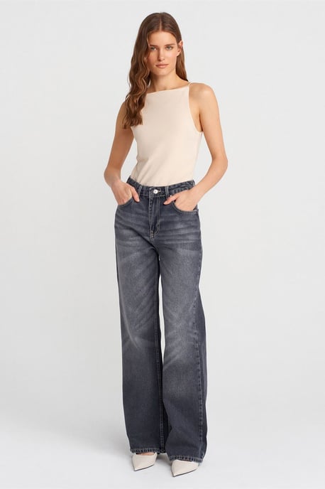 Slim-Fit Halterneck Jerseytop - Image 4