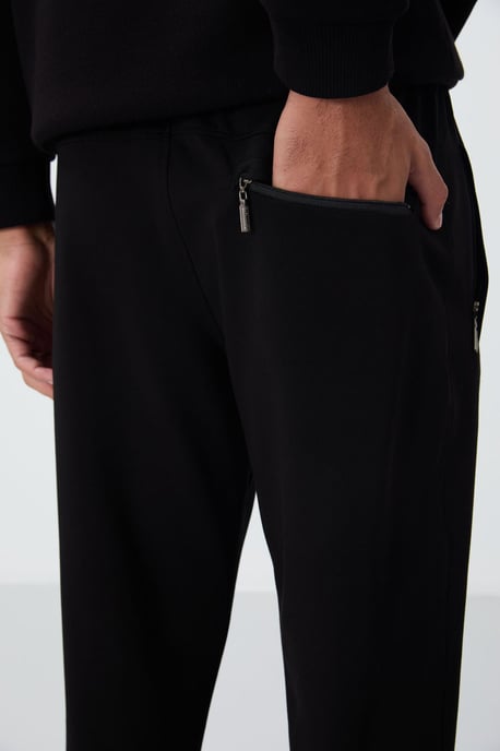 Herren Slim-Fit Geradebeinte Sweatpants - Image 4