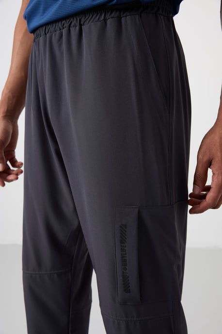 Herren Unifarbene Sweatpants zum Hineinschlüpfen - Image 3