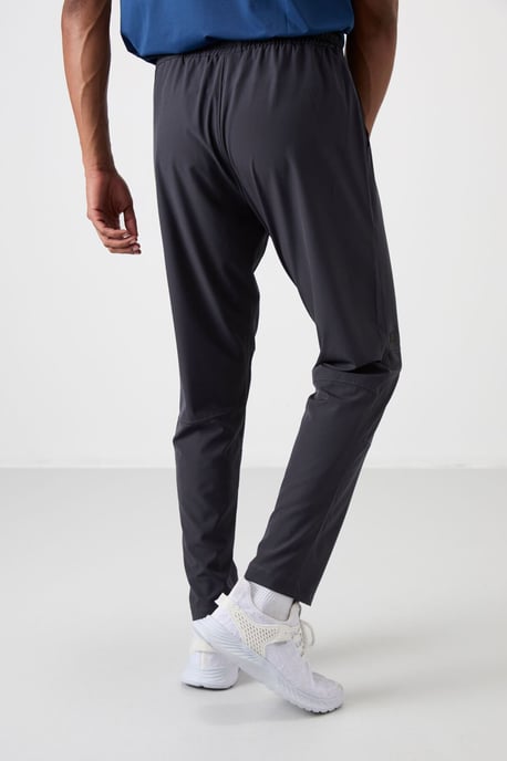 Herren Unifarbene Sweatpants zum Hineinschlüpfen - Image 6