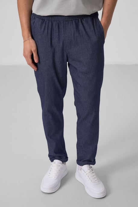 Herren Chinos mit geradem Schnitt aus Gabardine - Image 3