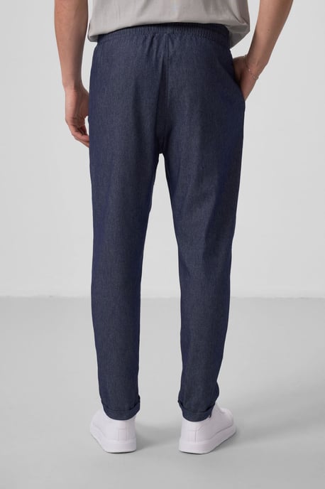 Herren Chinos mit geradem Schnitt aus Gabardine - Image 5