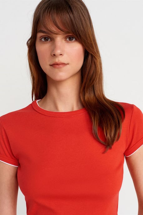 Damen Slim Fit Baumwoll-Crop-T-Shirt - Image 3
