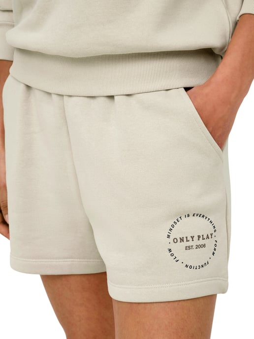 Only Play Shorts - Image 3