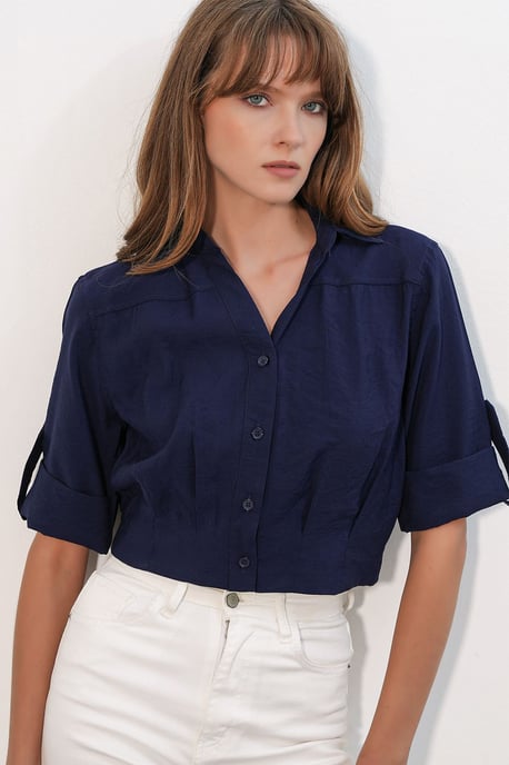 Übergroßes Crop-Shirt - Image 3