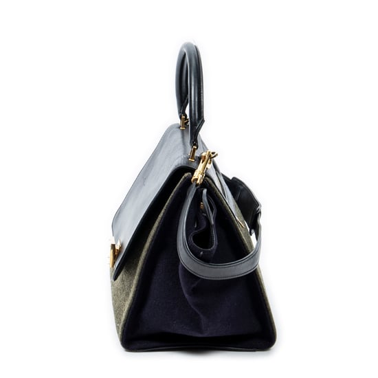Small Tricolor Trapeze   Schultertasche - Image 3