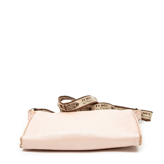 Front Pocket Crossbody Schultertasche - Image 6