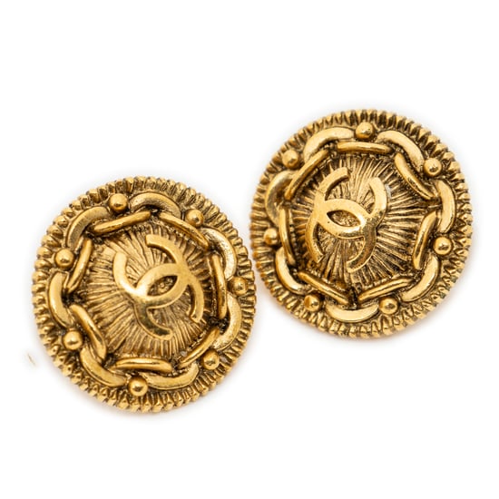CC Round Clip On Earrings Ohrringe - Image 1