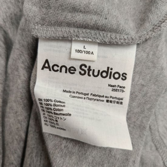 Acne Studios Face-Patch Rundhals-T-Shirt aus grauer Baumwolle - Image 5