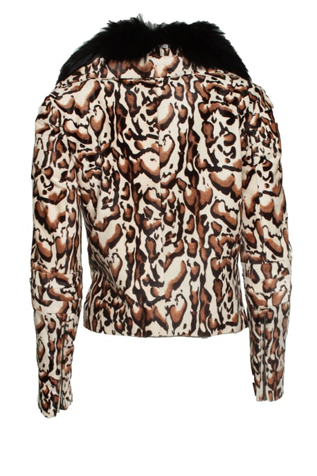 Diane von Furstenberg, Ponyfellmantel - Image 5