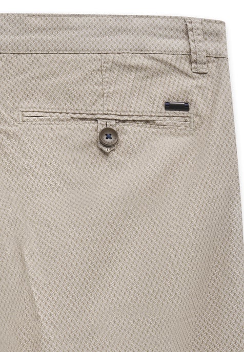 Bugatti Herren Chino-Shorts mit hoher Flexibilität - Image 3
