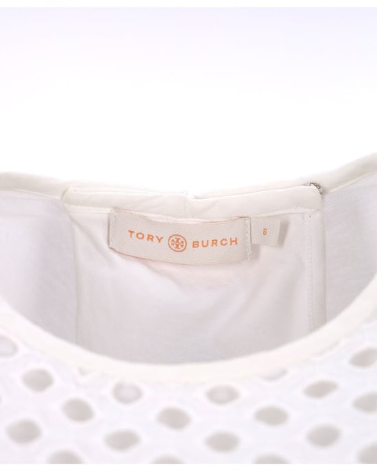 Tory Burch T-Shirt mit Lochstickerei vorne aus weißer Baumwolle - Image 5