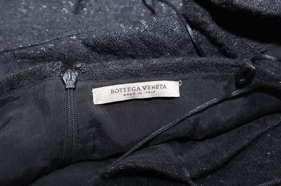 Schwarzes, tailliertes Etuikleid von Bottega Veneta aus Viskose - Image 5
