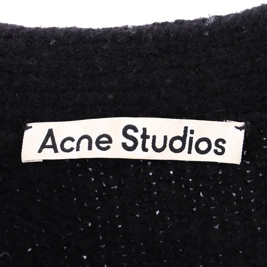 Acne Studios V-Ausschnitt-Strickjacke mit Knöpfen aus schwarzer Wolle - Image 4