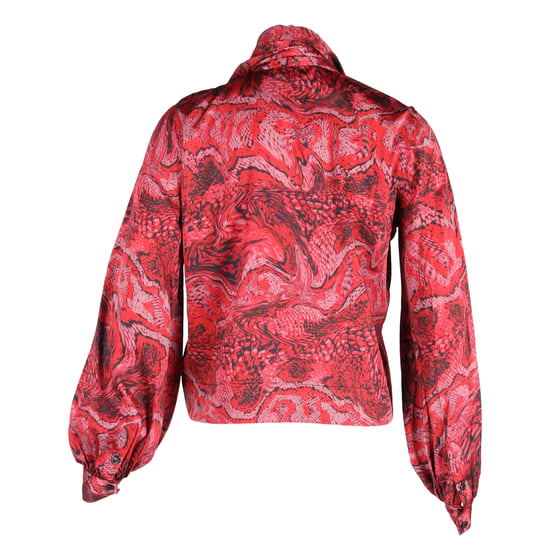 Ganni Bluse mit Schlangenmuster aus rotem Seidenmischsatin - Image 3