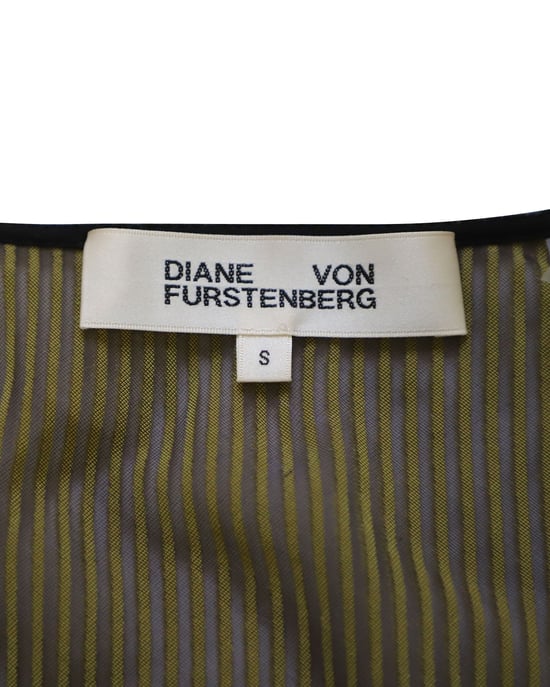 Diane von Furstenberg Wickelbluse aus gold-schwarzer Viskose - Image 5