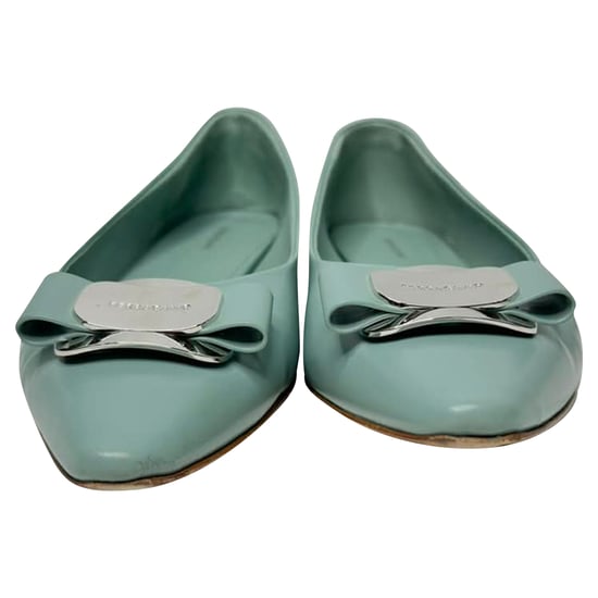 Salvatore Ferragamo Neue Vara Ballerinas aus grünem Lammleder - Image 2