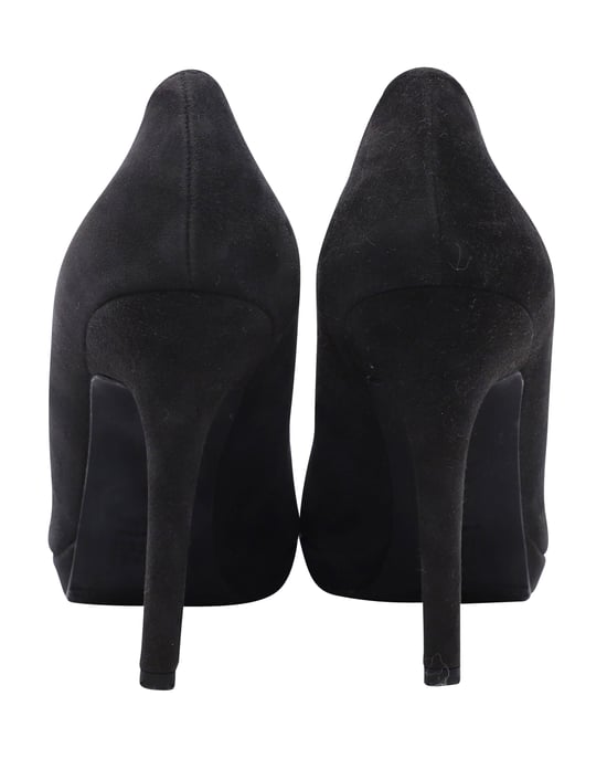 Stuart Weitzman Pumps mit Schleifendetail aus schwarzem Wildleder - Image 4