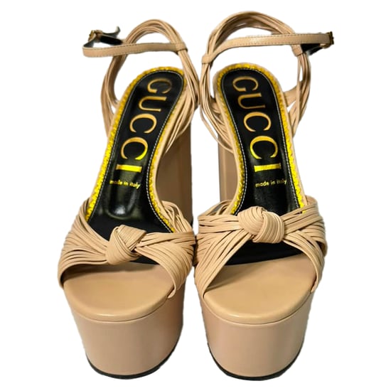 Gucci Crawford Knot Plateau-Pumps aus nudefarbenem Leder - Image 2