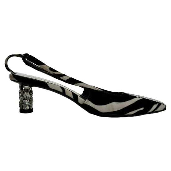 Tom Ford Zebra-Print Slingback-Pumps aus schwarzem und weißem Wildleder - Image 1