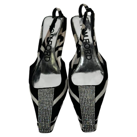 Tom Ford Zebra-Print Slingback-Pumps aus schwarzem und weißem Wildleder - Image 3