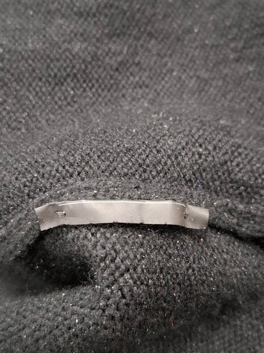 Saint Laurent Pullover mit Rundhalsausschnitt und Spielkartenstickerei aus schwarzem Kaschmir - Image 5