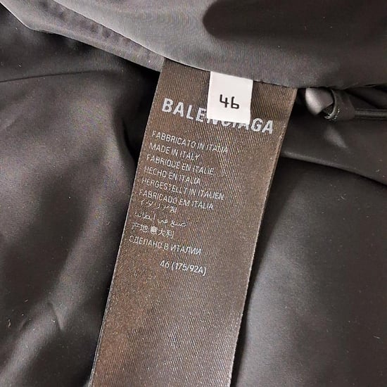 Balenciaga Logo Zip-Up Cropped Down Jacket in Black Polyester - Image 6