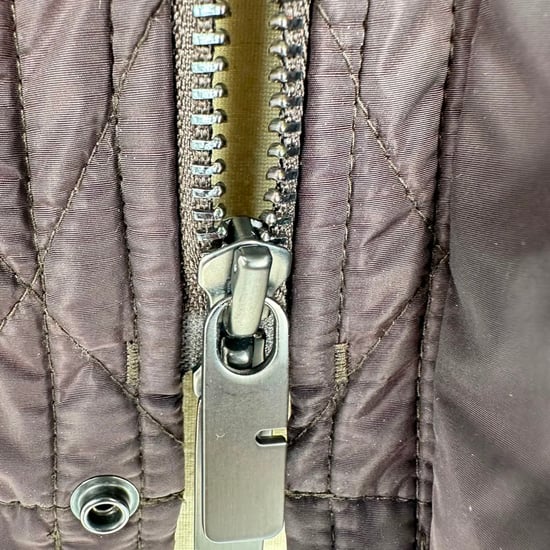 Kurze Steppjacke von Burberry aus braunem Polyamid - Image 5