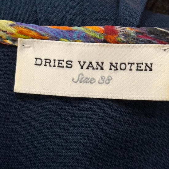 Dries Van Noten Transparentes Kleid mit asymmetrischem Faltensaum in Marineblau Rayon - Image 3