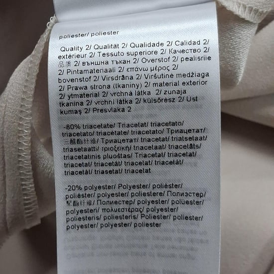 Escada Kleid mit Stehkragen und knielanger Passform aus beigefarbenem Triacetat - Image 6