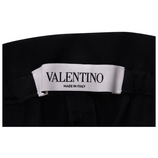 Valentino Garavani Paperbag-Shorts aus schwarzer Viskose - Image 4