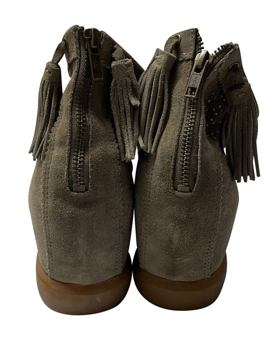 Isabel Marant Beslay Boots in Grey Perforated Suede - Image 5