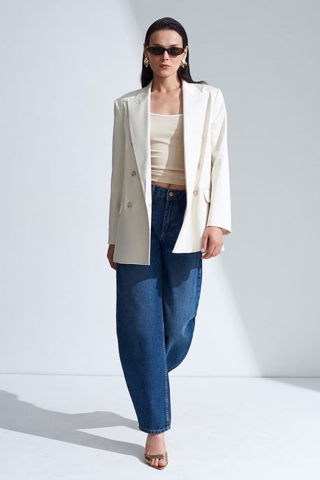 Langer Satin-Schal-Kragen-Blazer - Image 4