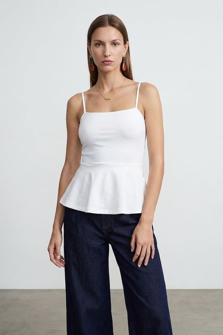 Tailliertes Spitzen-Cami mit quadratischem Ausschnitt - Image 3