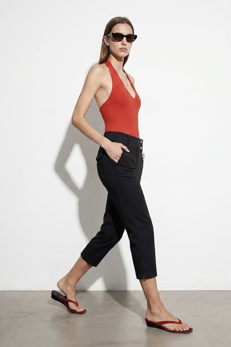 Damen Hochtaillierte Weite Caprihose - Image 4