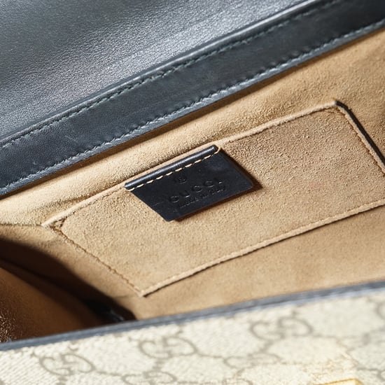 Gucci-Schultertasche aus Stoff mit Vorhängeschloss - Image 6