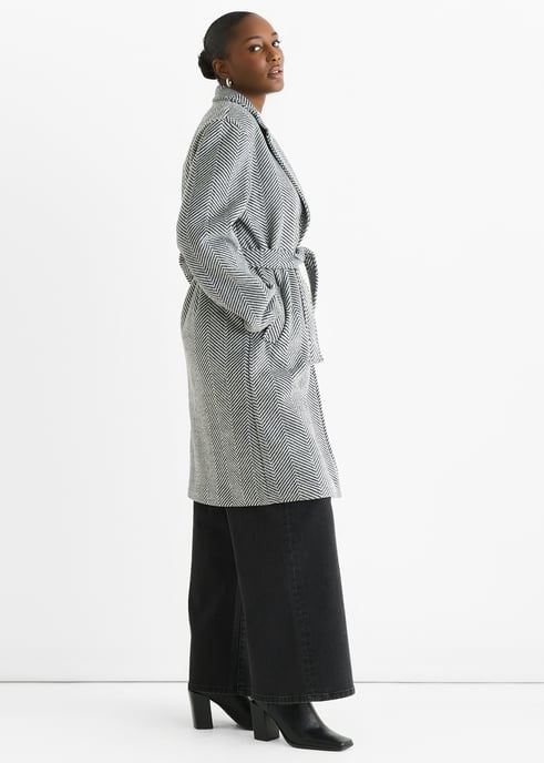 Lange Jacke mit Gürtel und schwarzem Chevron-Print - Image 3