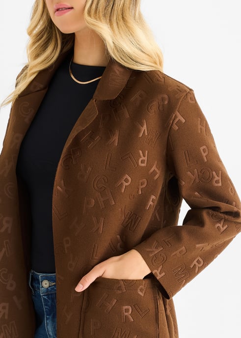 Leichte Jacke in der Farbe „Chocolate“ mit Prägung von Rand zu Rand - Image 2