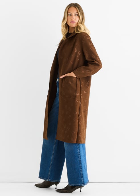 Leichte Jacke in der Farbe „Chocolate“ mit Prägung von Rand zu Rand - Image 3
