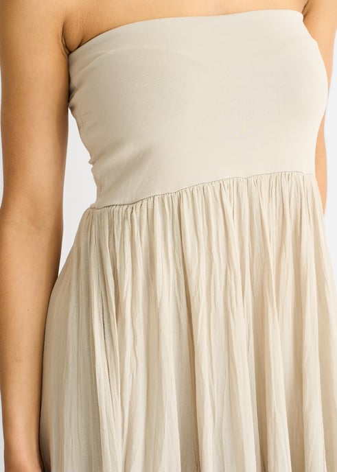 Beiges Baumwollkleid im Skaterrock-Stil mit vielseitig tragbarem Bund - Image 2