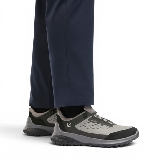 Ecco Herren Schwarz-Grau Leder wasserdichte Outdoor-Sneakerschuhe - ULT-TRN - Image 6