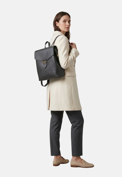 GIAN MARCO VENTURI Rucksack Women - Image 5