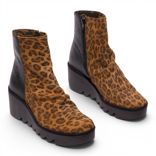 Fly London Damen-Schwarz-Tan Wildleder-Plattformstiefel mit Keilabsatz – BAAN538 - Image 3