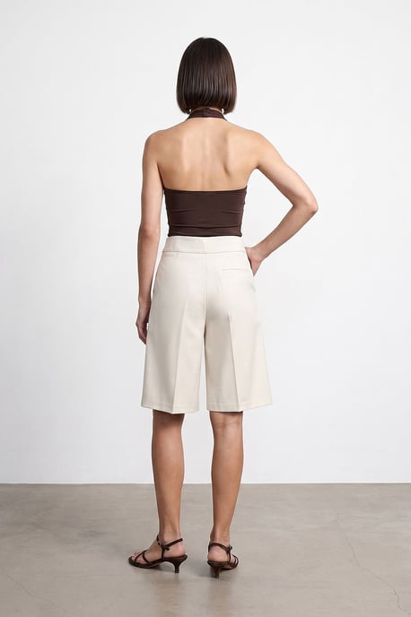 Hoch taillierte weite Shorts - Image 3