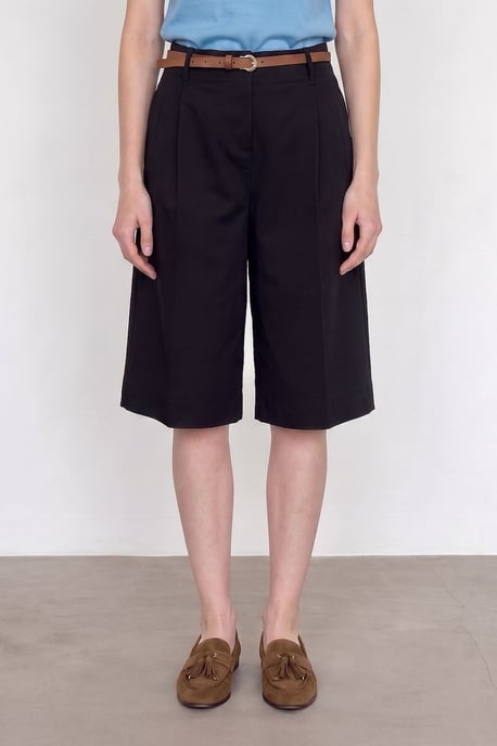 Hochtaillierte Gürtelschlussweite Shorts mit weitem Bein - Image 3