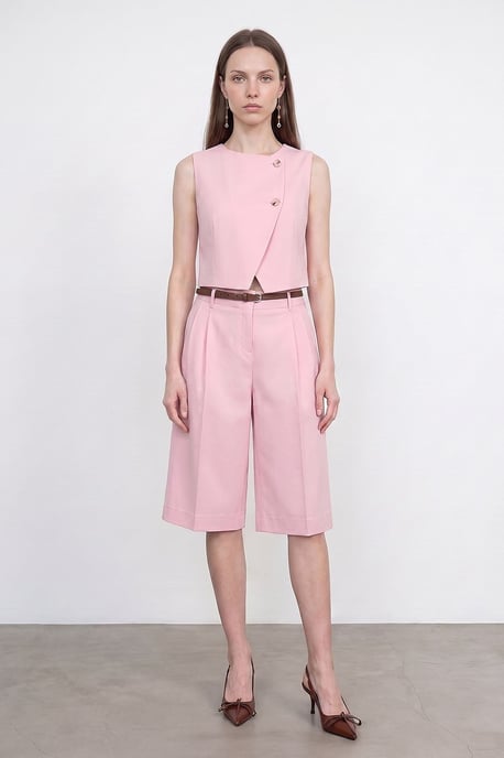 Hochtaillierte Gürtelweite, trendige Shorts mit weitem Bein - Image 1
