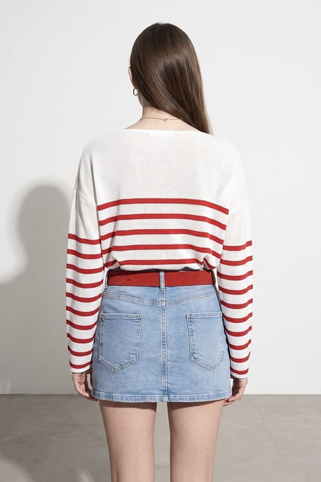 Gestreifter V-Ausschnitt Rippstrickpullover - Image 2