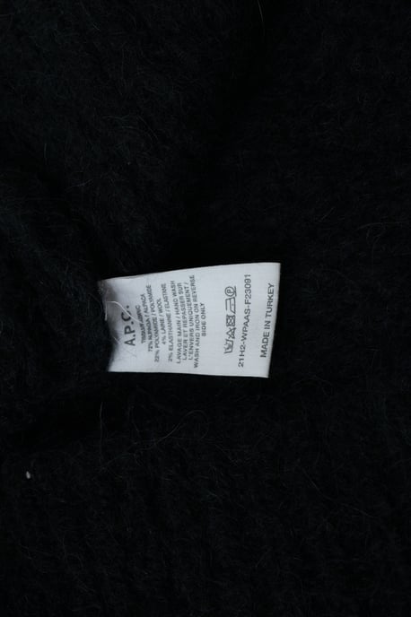 A.P.C., schwarzer gerippter Rollkragenpullover - Image 6