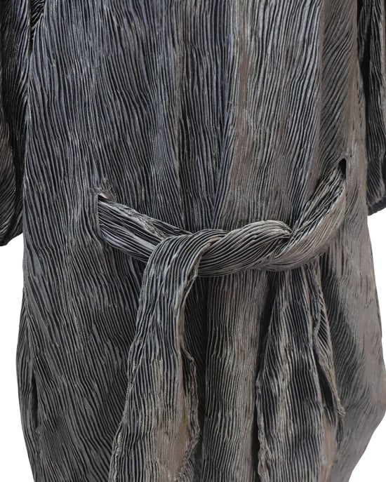 Ganni Plisseekleid mit Gürtel aus schwarzer Viskose - Image 2